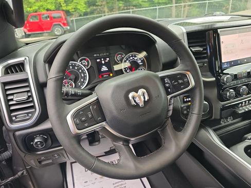 Used 2026 RAM 1500 Big Horn AWD/4WD image 18