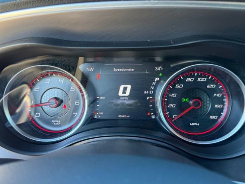 Used 2022 Dodge Charger Scat Pack w/ Driver Convenience Group image 29