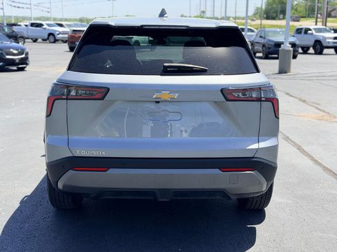 Used 2025 Chevrolet Equinox LT FWD image 6