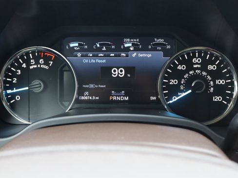 Used 2020 Ford F150 Lariat w/ Equipment Group 501A Mid image 29