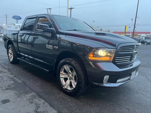 Used 2015 RAM 1500 Sport w/ Sport Premium Group image 8