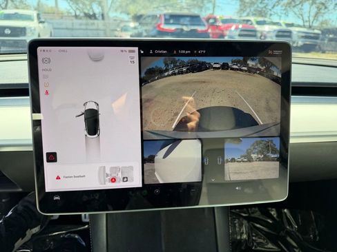 Used 2021 Tesla Model 3 Performance image 24
