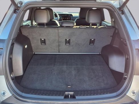 Used 2025 GMC Terrain Elevation w/ Elevation Premium Package image 26