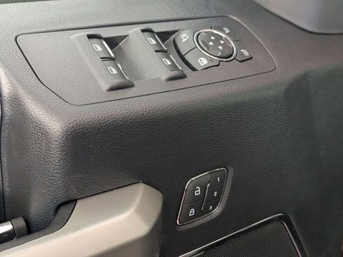 Used 2020 Ford F150 Lariat w/ Equipment Group 502A Luxury image 10