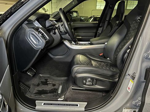 Used 2021 Land Rover Range Rover Sport SVR Carbon Edition image 24