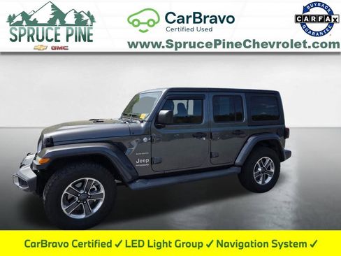 Used 2018 Jeep Wrangler Unlimited Sahara w/ LED Lighting Group AWD/4WD image 1