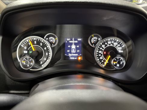 Used 2020 RAM 2500 Tradesman w/ Chrome Appearance Group image 18