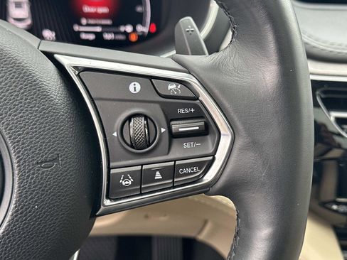 Used 2024 Acura MDX SH-AWD w/ Advance Package image 26