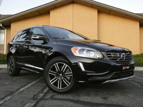 Used 2016 Volvo XC60 T6 Platinum image 5