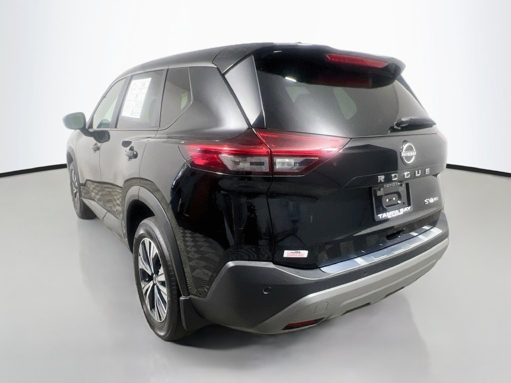 Used 2023 Nissan Rogue SV AWD/4WD image 5