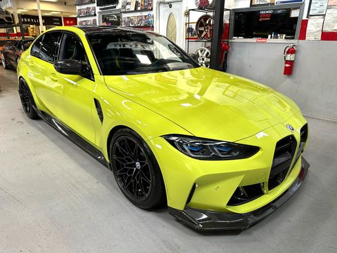 Used 2022 BMW M3 Competition w/ M Carbon Exterior Package image 3