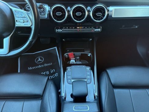 Certified 2021 Mercedes-Benz GLB 250 4MATIC image 23