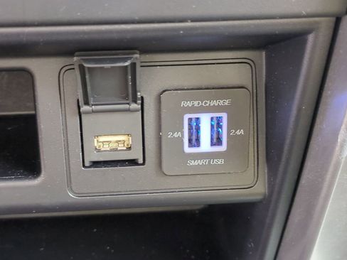 Used 2020 Toyota 4Runner SR5 image 24