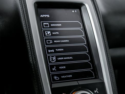 Used 2015 McLaren 650S Spider image 33