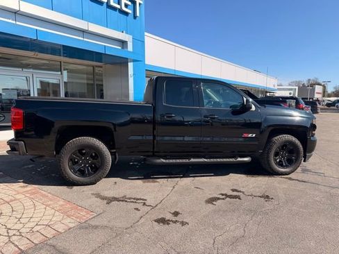 Certified 2019 Chevrolet Silverado 1500 LT w/ All Star Edition image 6