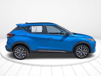 Used 2024 Nissan Kicks SR