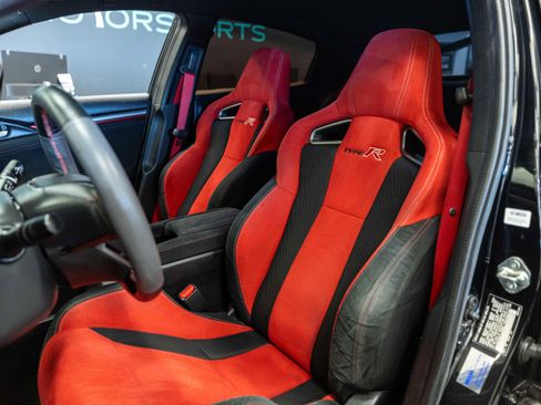Used 2020 Honda Civic Type R image 10
