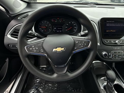 Used 2024 Chevrolet Malibu LT FWD image 24