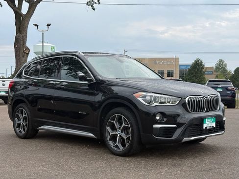 Used 2017 BMW X1 xDrive28i AWD/4WD image 2