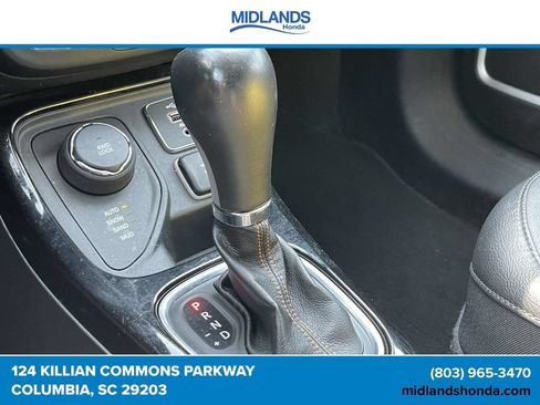 Used 2019 Jeep Compass Limited AWD/4WD image 29