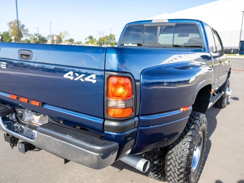 Used 2001 Dodge Ram 3500 Truck 4x4 Quad Cab image 33