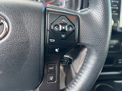 Used 2021 Toyota 4Runner TRD Off-Road Premium w/ Moonroof Package image 28