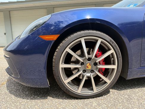 Certified 2020 Porsche 718 Boxster S RWD image 8