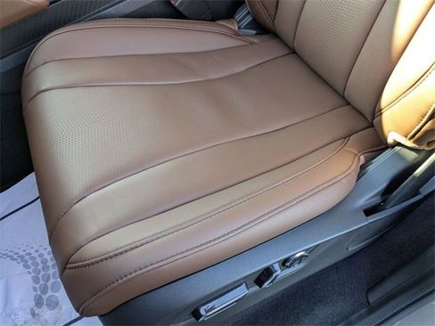 Certified 2026 Acura MDX w/ Technology Package image 30