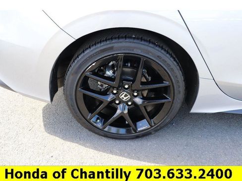 Certified 2025 Honda Civic Sport image 29