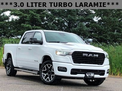 Used 2025 RAM 1500 Laramie w/ Sport Appearance Package