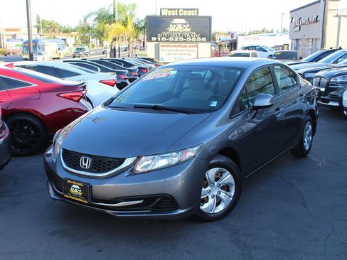 Used 2013 Honda Civic LX image 32