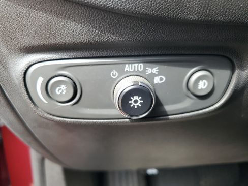 Used 2020 Chevrolet Equinox LT w/ Sport Edition FWD image 19