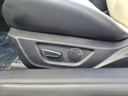 Used 2017 Ford Mustang Premium RWD image 21