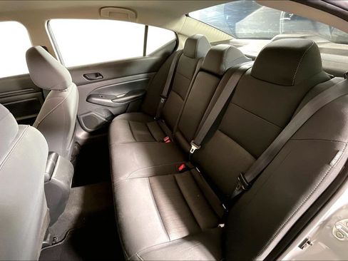 Used 2024 Nissan Altima 2.5 SV FWD image 25