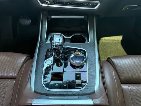 Used 2020 BMW X7 xDrive40i w/ Executive Package AWD/4WD image 14