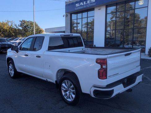 Used 2021 Chevrolet Silverado 1500 Custom image 11