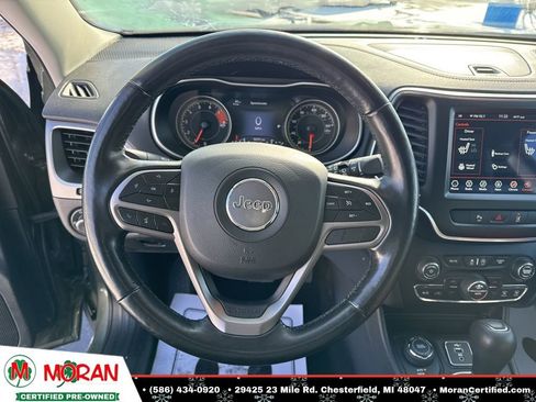 Used 2021 Jeep Cherokee Latitude Lux w/ Comfort/Convenience Group image 13