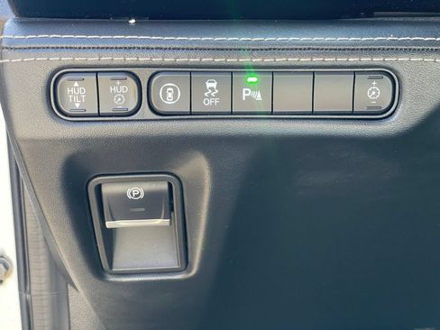 Used 2023 Acura MDX SH-AWD w/ Advance Package image 14