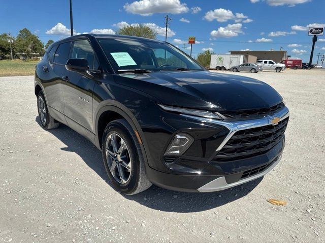 Used 2025 Chevrolet Blazer LT FWD image 8