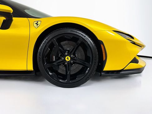 Certified 2024 Ferrari SF90 Spider Base image 26