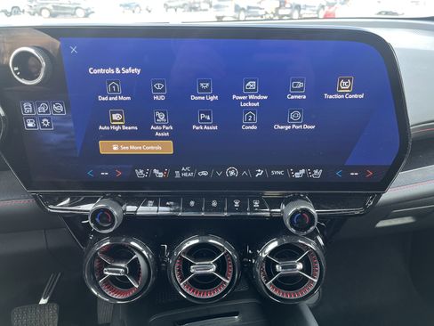 Used 2025 Chevrolet Blazer EV RS w/ Super Cruise Package image 28