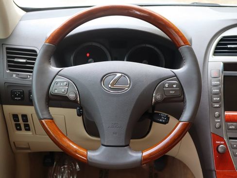 Used 2011 Lexus ES 350 FWD image 18