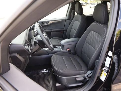 Certified 2025 Ford Escape Active AWD/4WD image 8