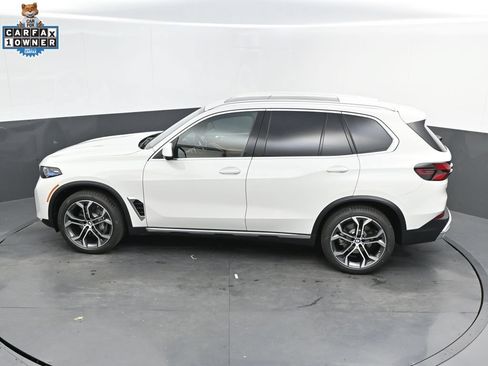 Used 2026 BMW X5 xDrive40i w/ Climate Comfort Package AWD/4WD image 39