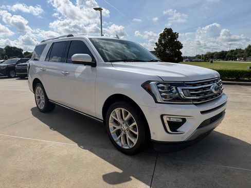 Used 2019 Ford Expedition Limited w/ Equipment Group 302A RWD image 7