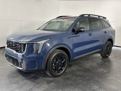 Used 2024 Kia Sorento SX Prestige w/ Olive Brown Leather Package image 4