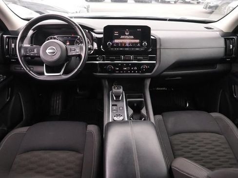 Certified 2026 Nissan Kicks SV FWD image 22