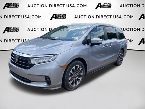 Used 2024 Honda Odyssey EX-L image 1