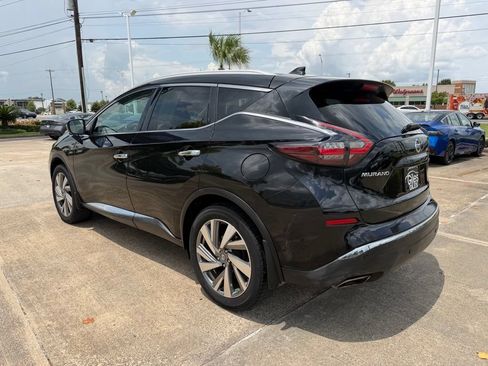 Used 2019 Nissan Murano SL FWD image 3