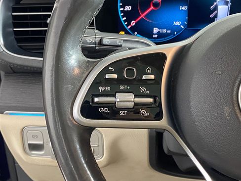 Used 2020 Mercedes-Benz GLS 450 4MATIC image 18